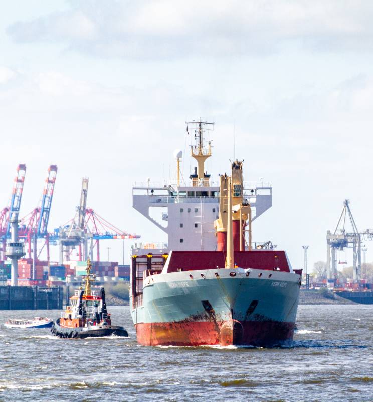 Commercial Marine Insurance covers all kind of commercial marine vessels